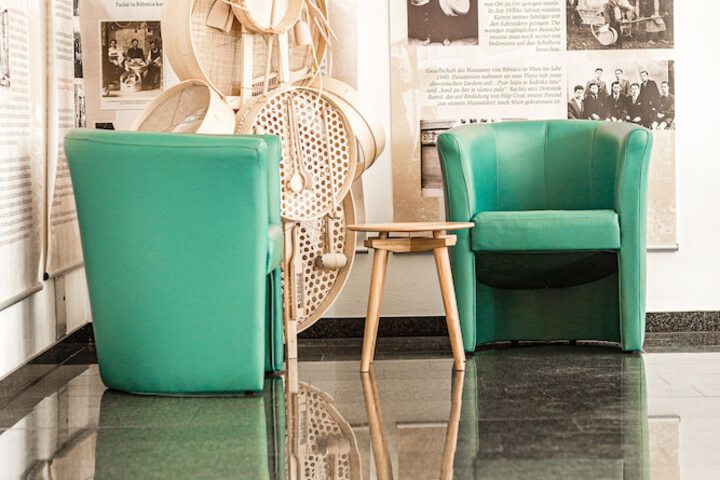 Guest Lobby