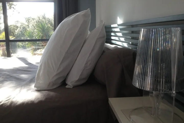 guest_rooms