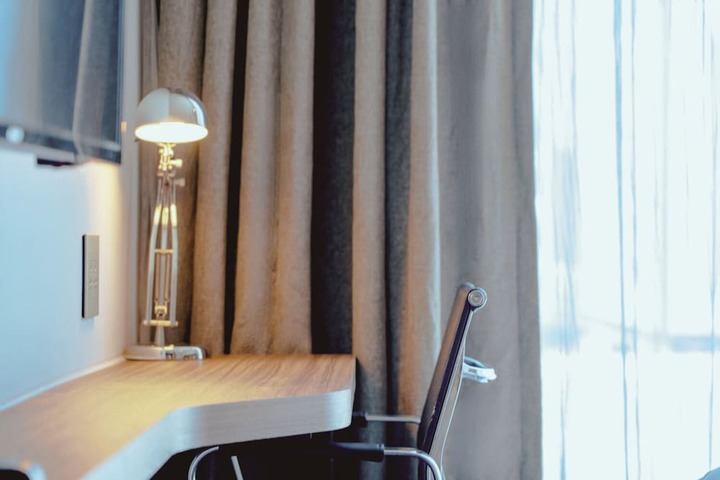 Room 25 of 61