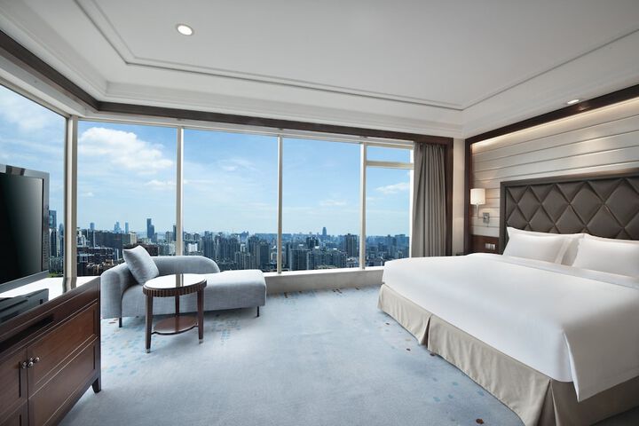Room 7 of 75