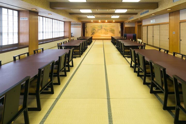 Room 66 of 85