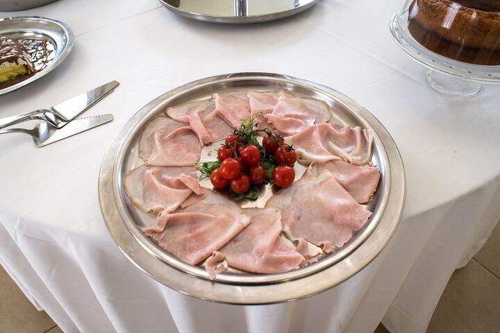 Dining 64 of 125