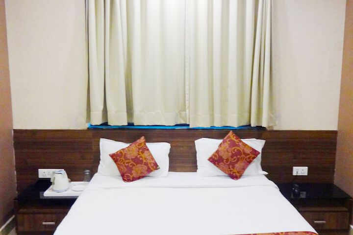 Room 18 of 53