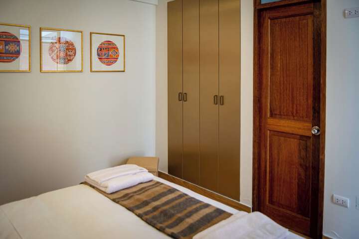 Room 21 of 51