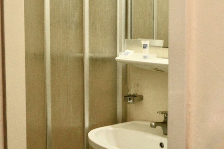 Clean Restrooms