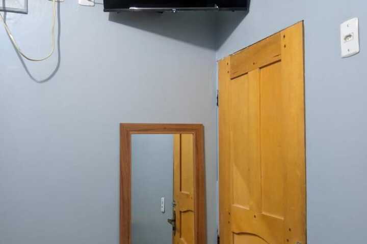 Room 18 of 60