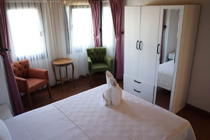 Room 55 of 139
