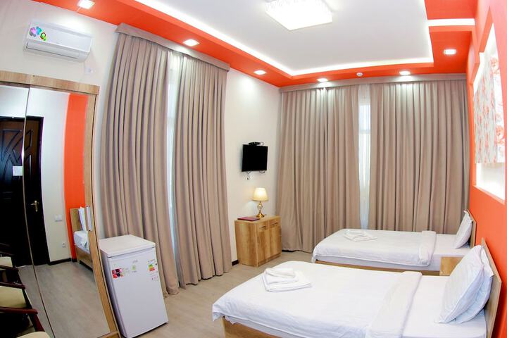 Room 26 of 54