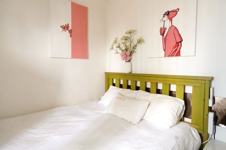 Room 20 of 43