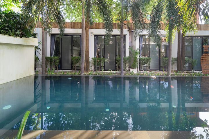 Pool 38 of 131