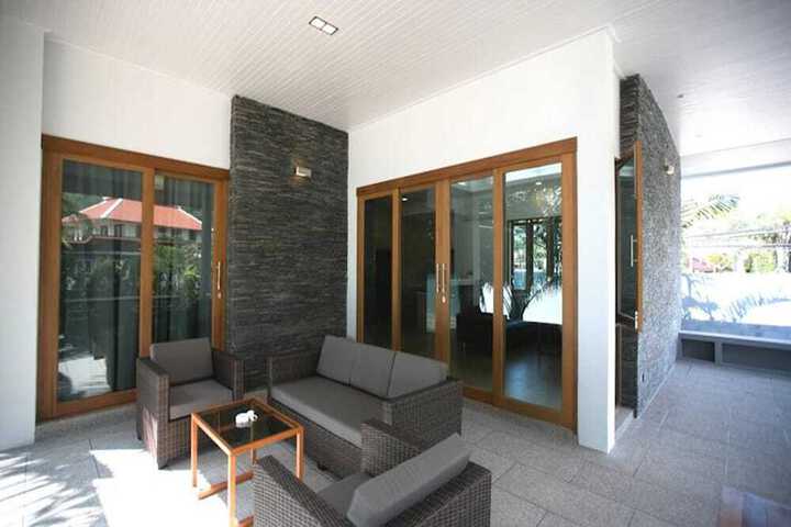 Inside Room Photo