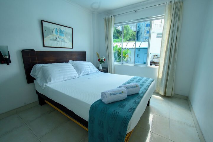 Room 12 of 14
