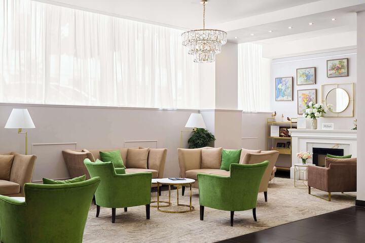 Entrance & Lobby