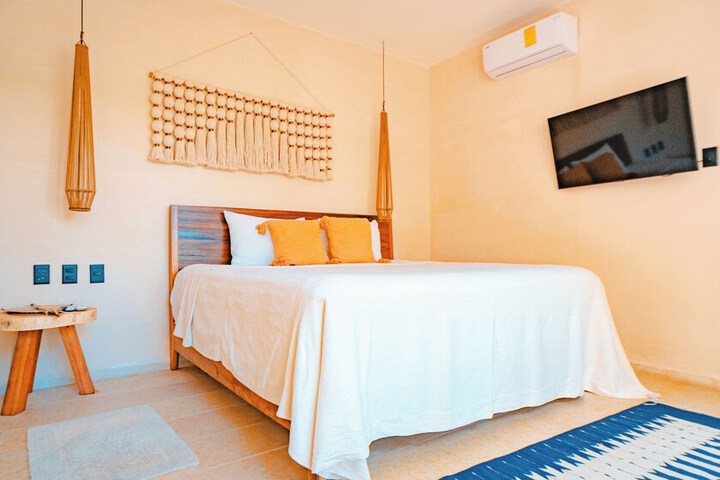 Room 12 of 57