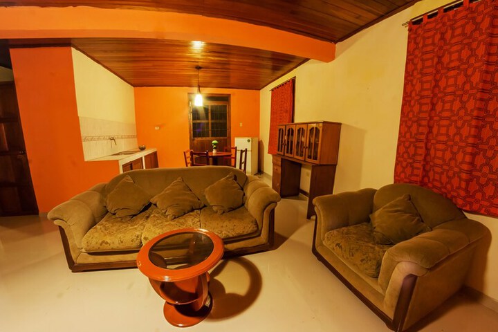 Room 10 of 51