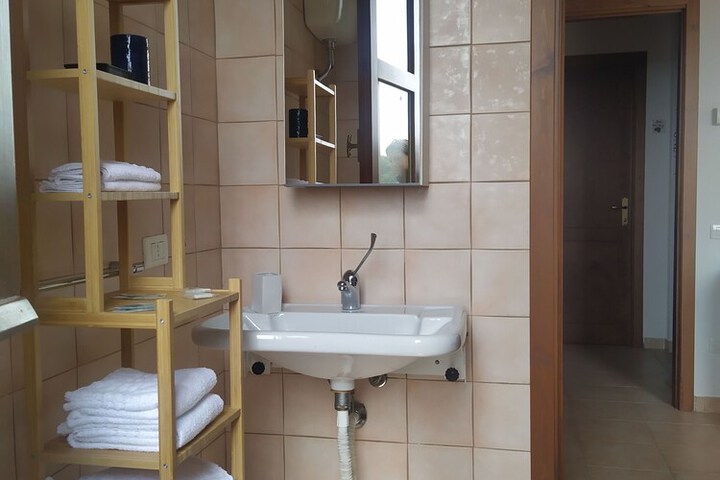Room 18 of 40