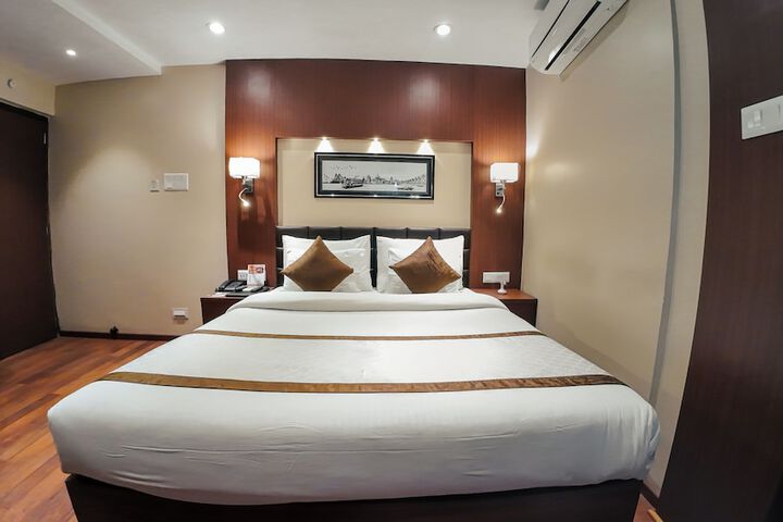 Room 80 of 161