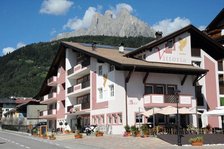 Hotel Garni Vittoria in Primiero San Martino di Castrozza