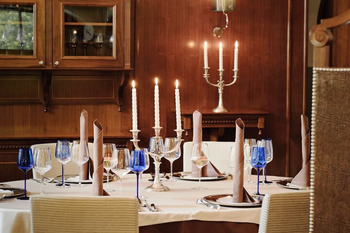 Dining 57 of 101