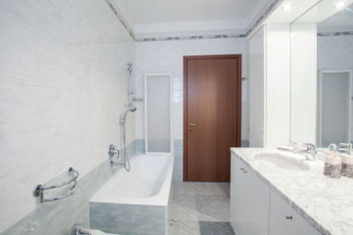 Room 2 of 26
