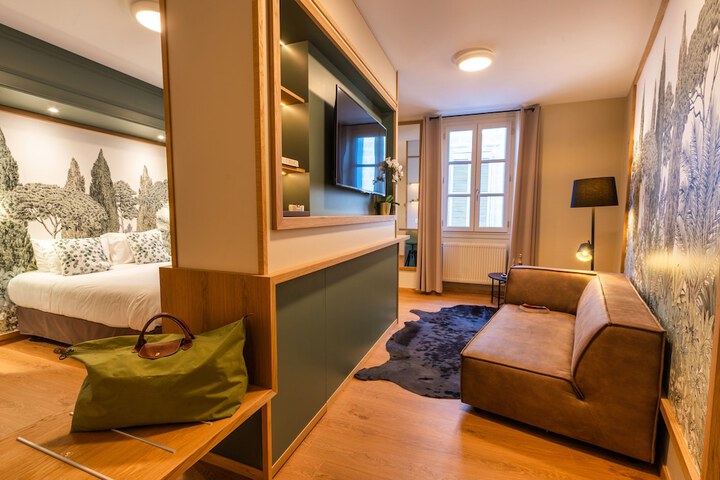 Room 88 of 209