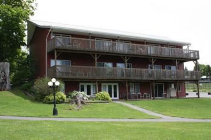 Hotel 28 of 102