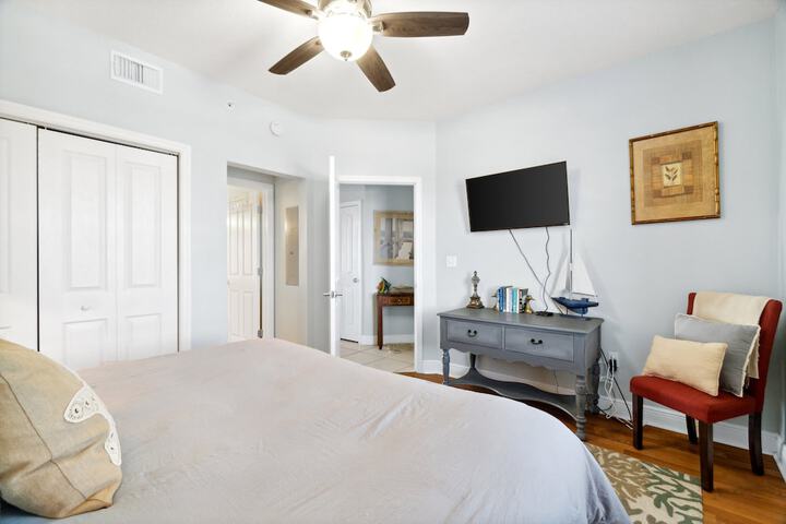 Room 20 of 104