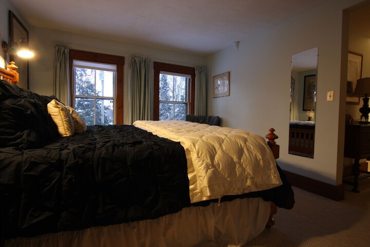 Room 22 of 89