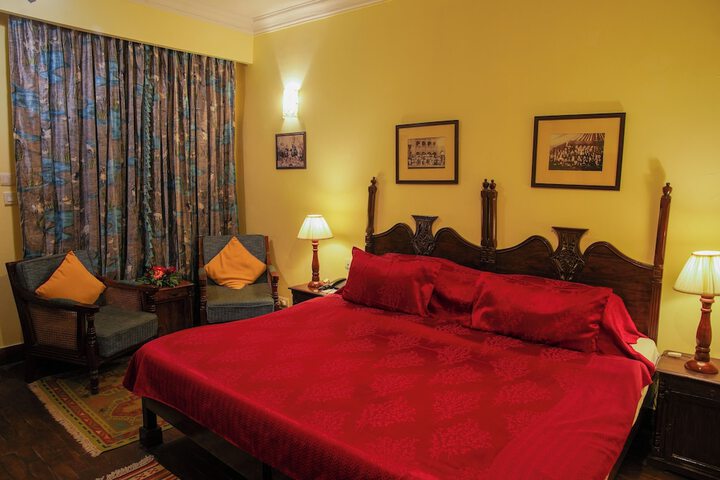 Room 10 of 47