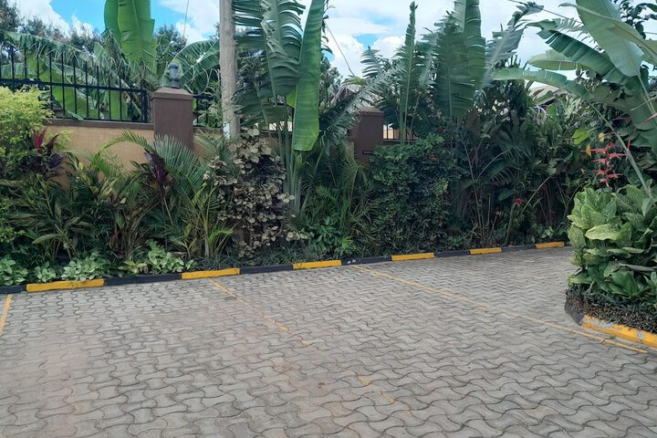 Property Grounds 32 of 35