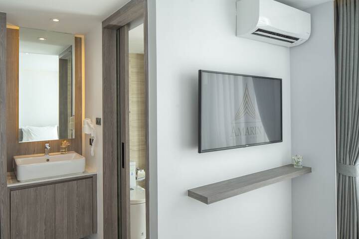 Room 31 of 42