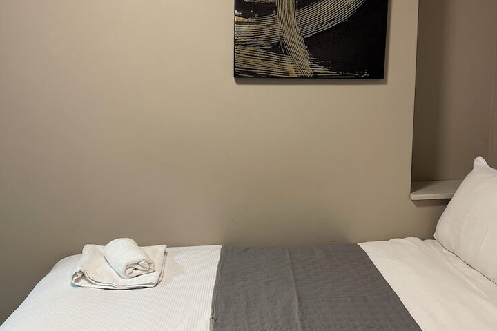 Room 26 of 91