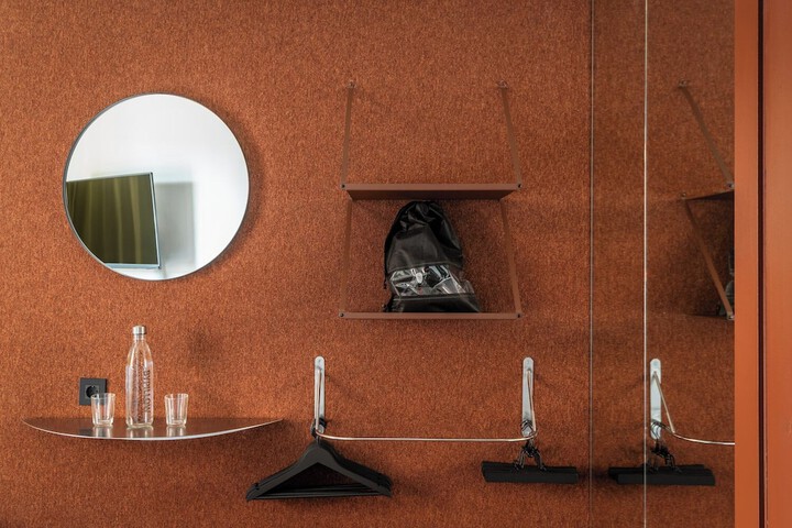 Room 29 of 67