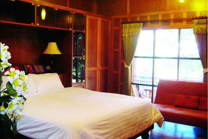 Room 4 of 45