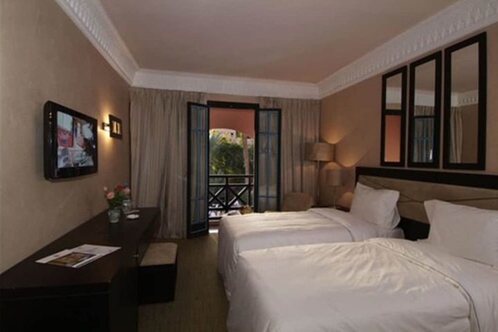 Room 12 of 41