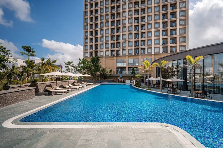 Pool 56 of 139