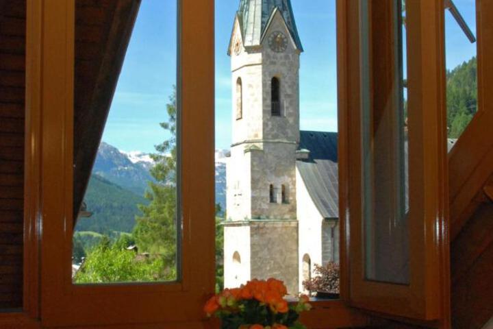 Dachstein West Hotel GmbH-Kirchenwirt Russbach