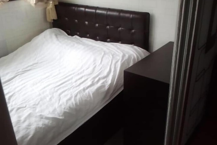 Room 18 of 30