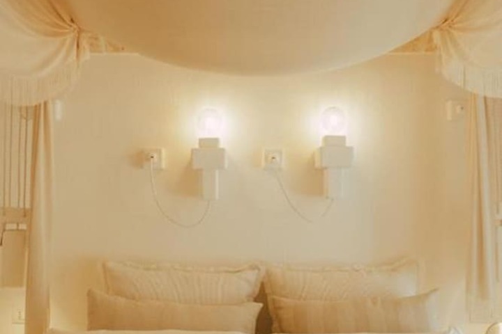 Room 25 of 51