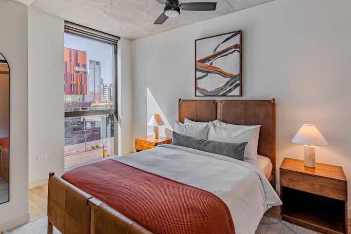 Room 8 of 42