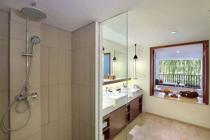 Room 45 of 101