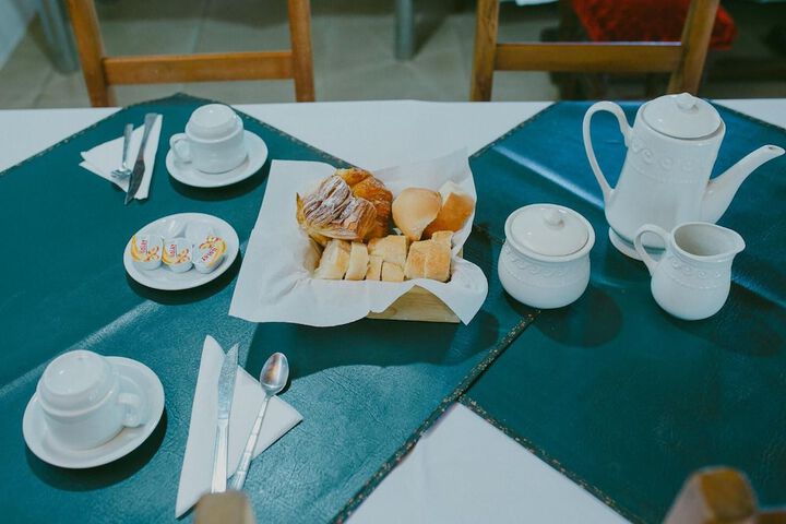 Dining 38 of 39