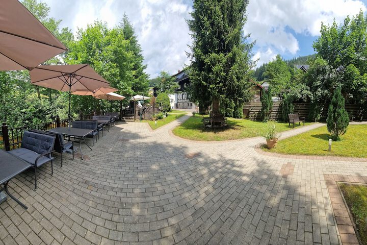 Property Grounds 28 of 30