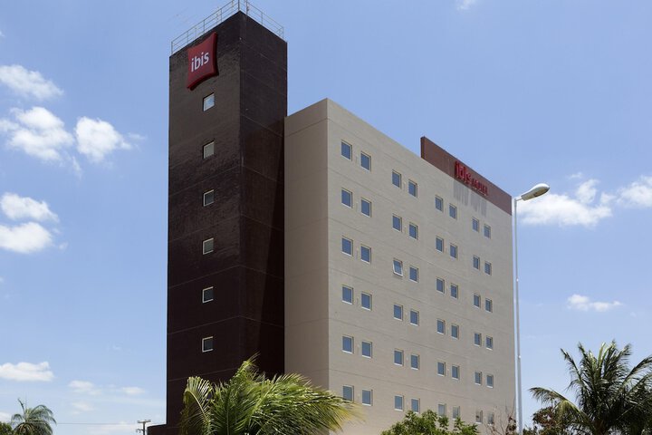 Hotel 24 of 27
