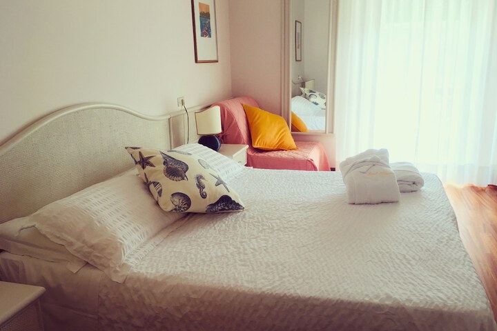 Room 11 of 54