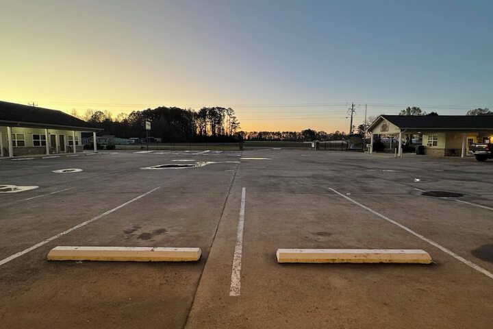 Property Grounds 50 of 60