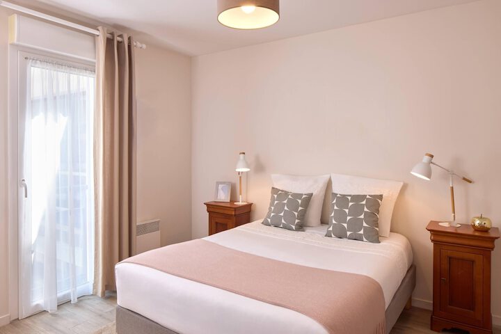 Room 9 of 21