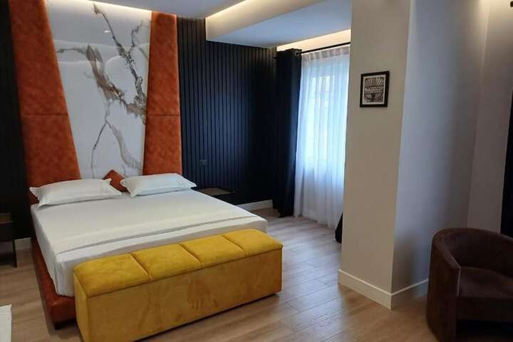 Room 29 of 132