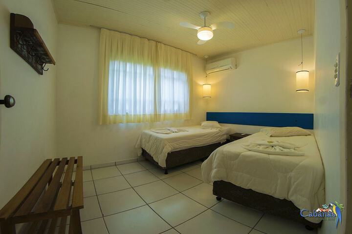 Room 18 of 108