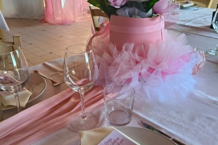 Dining 57 of 80
